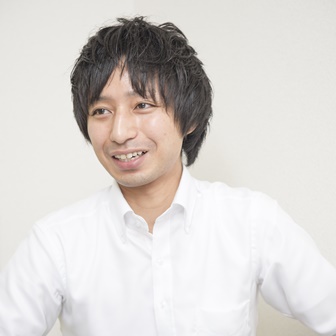 システム刷新の効果を語る営業担当者